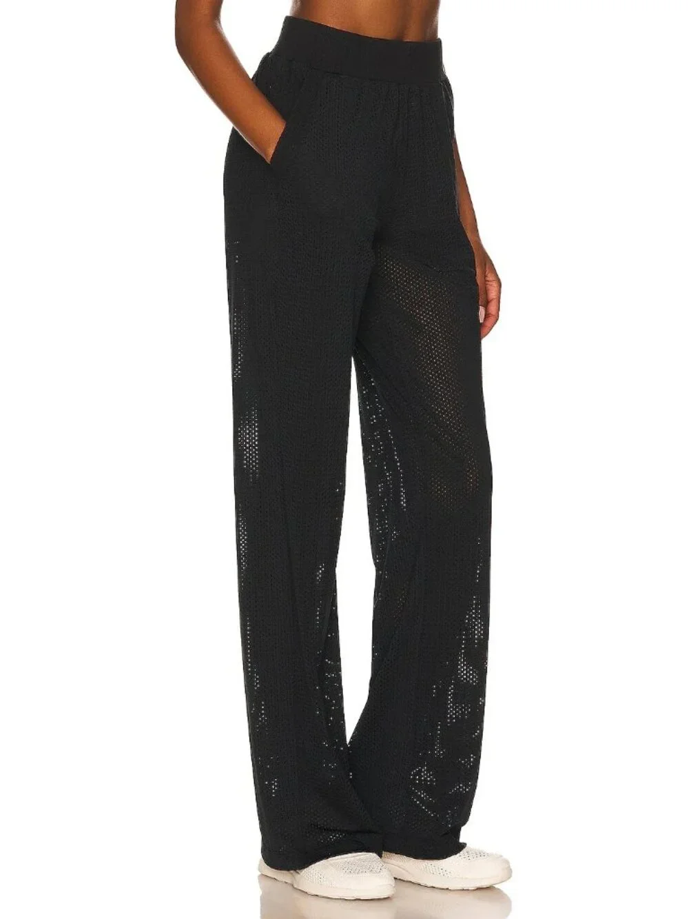 NWT Alo W51178R Mesh All-Star Wide Leg Pant in Black Sheer Lightweight Pants M